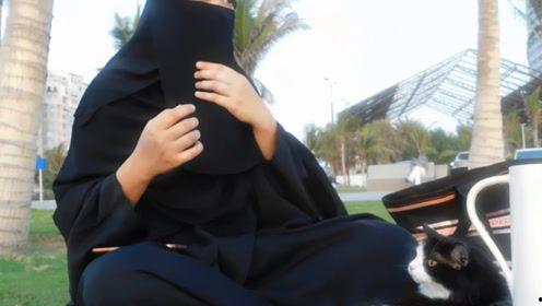 娱乐吃瓜君秋雅,娱乐吃瓜君的趣味人生解码